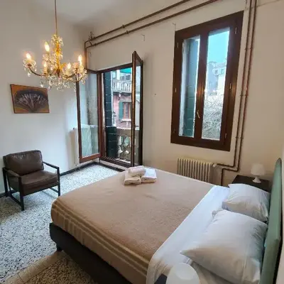 Cannaregio Romantic View Apartment