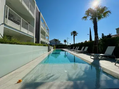 Piscina di H10 - Home Immobiliare Jesolo o nelle vicinanze