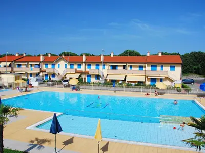 Piscina di Apartment Solmare-6 by Interhome o nelle vicinanze