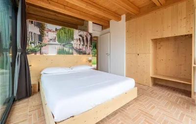Letto o letti in una camera di Lovely Home In Volpago Del Montello