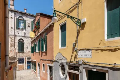 Edificio in cui si trova l'appartamento