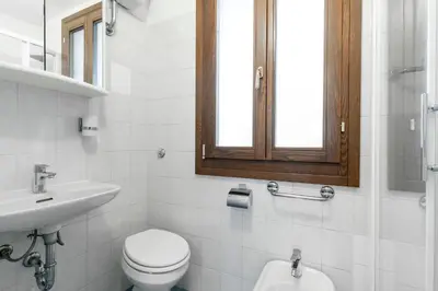 Bagno di Appartamento ai Miracoli