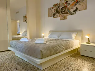 Letto o letti in una camera di Splendid “True Venice Apartment” overlooking water