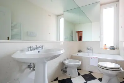 Bagno di Casa Golena