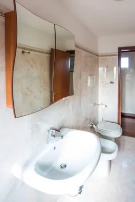 Bagno di Attic behind St. Mark's Square