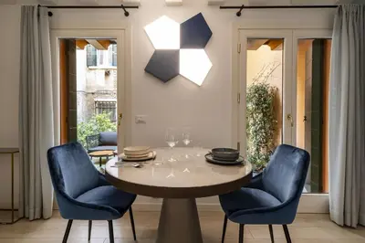 Area soggiorno di Ca' San Carlo Residence by Wonderful Italy