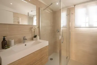 Bagno di Sant'Aponal Cozy Apartment with Balcony R&R