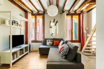 TV o dispositivi per l'intrattenimento presso Cà 3 Leoni - Romantic House in the heart of Venice