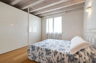 Letto o letti in una camera di Clock's 2 bedrooms & 2 bathrooms & big terrace