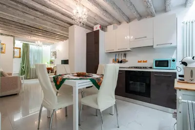 Cucina o angolo cottura di Loving in Venice, 5 stars