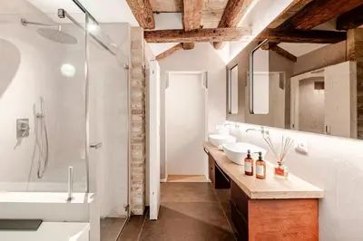 Bagno di Venice Luxury Suite - Private Jacuzzi and Design