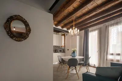 Cucina o angolo cottura di Castello Apartment with Garden R&R