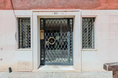 Planimetria di GuestHost - Venezia Santa Lucia Station Lovely Flat!
