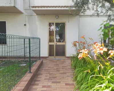 Facciata o entrata di Casa Kendra
