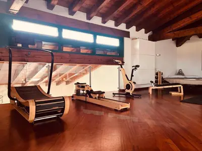 Planimetria di Wow House - Ampia Villa con Piscina e sala giochi