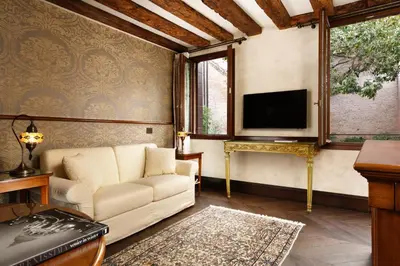 TV o dispositivi per l'intrattenimento presso Empress Theodora Apartments