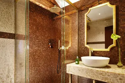 Bagno di Empress Theodora Apartments