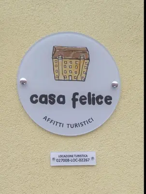 Certificato, attestato, insegna o altro documento esposto da Casa Felice