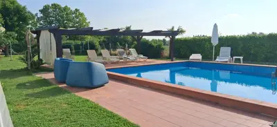 Piscina di Casale Gelsomino o nelle vicinanze