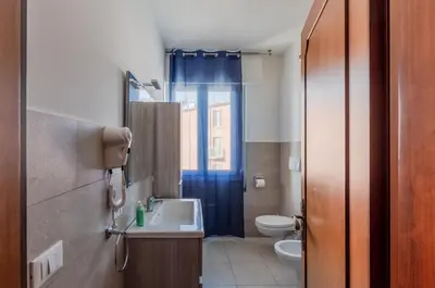 Bagno di GuestHost - Zagar House-Venice Airport Close-by Apt W Parking