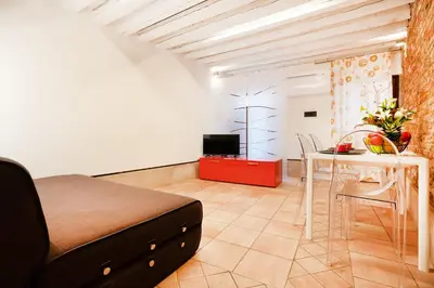 TV o dispositivi per l'intrattenimento presso Santa Margherita, casa accogliente e confortevole