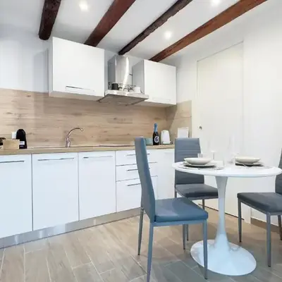 Maison Studio 1 by Ca-Sa Check