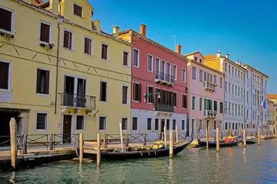 Vista sul fiume nelle vicinanze dell'appartamento