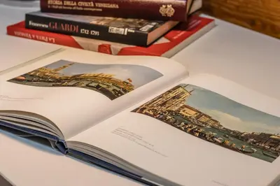 Biblioteca nell'aparthotel