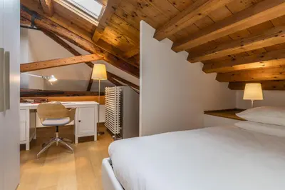 Letto o letti in una camera di The Silk House by LionHost