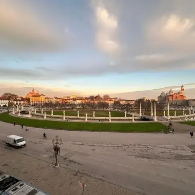 Wonderful Prato della Valle Free Parking