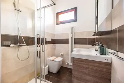 Bagno di enJoy Home - Piccolo monolocale zona Ospedale