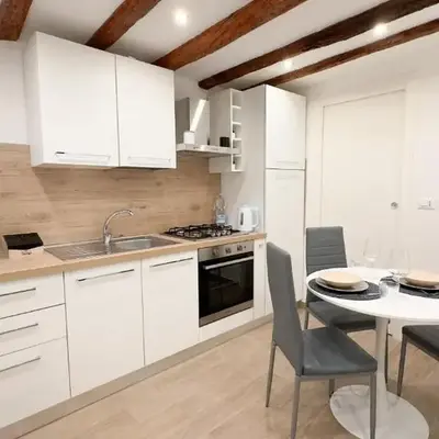 Maison Studio 2 by Ca-Sa Check