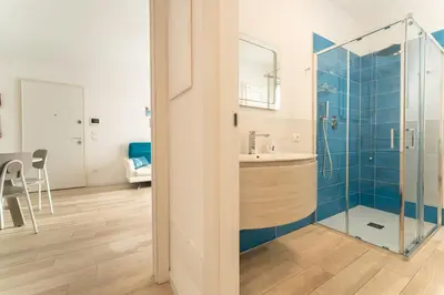 Bagno di Sun Beach Residence con Piscina - Piazza Brescia - Adria Holiday Jesolo - FAMILY APARTMENTS