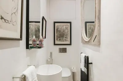 Bagno di Palazzo Lena Piano Nobile