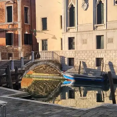 Venice Superior New Appartment view canal
