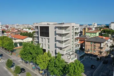 Vista generica su Lido di Jesolo o vista sulla città dall'interno dell'appartamento