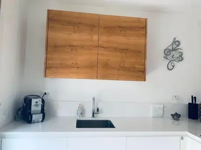 Cucina o angolo cottura di Casa al mare, moderna con piscina e giardino!
