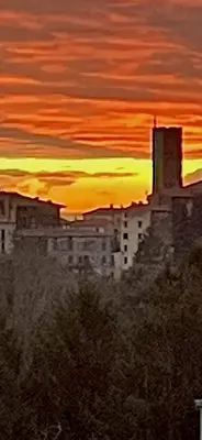 Alba o tramonto visti dall'interno della casa vacanze o dai dintorni