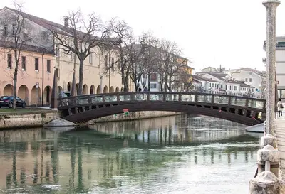Vista sul fiume nelle vicinanze dell'appartamento