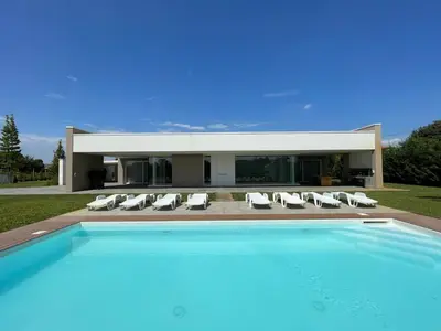Piscina di STIMAHome villa con piscina privata o nelle vicinanze