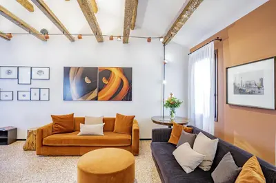 Area soggiorno di Palazzetto San Stin Up to 5 Guests Renewed in 2024
