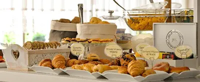Cibo presso l'hotel o nelle vicinanze