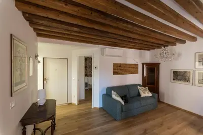 Area soggiorno di Aponalview apartment 027042-LOC-12481