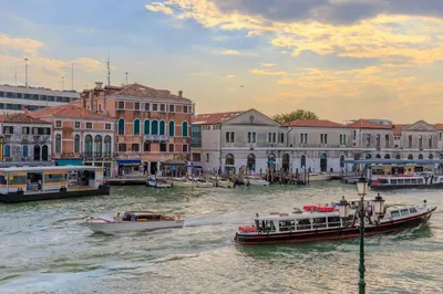 Vista sul fiume nelle vicinanze dell'appartamento