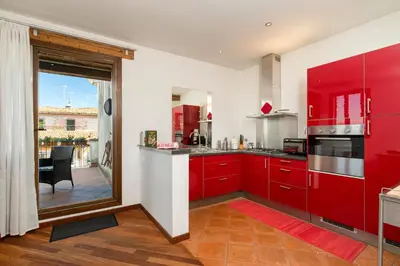 Cucina o angolo cottura di Top Floor Terrace Elegant Apartment 4 min from St Mark s Square No Lift - Venice Heaven Apartments Collection