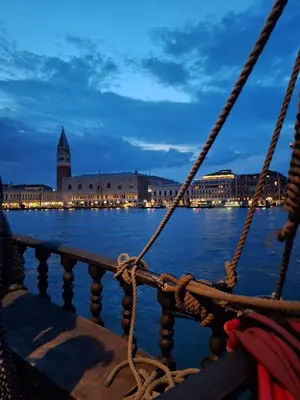 Vista sul fiume nelle vicinanze dell'appartamento