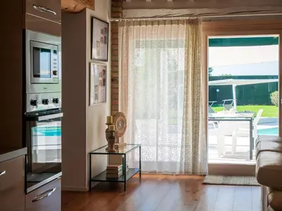 Cucina o angolo cottura di The Roses House vicino Chioggia, Sottomarina e Venezia