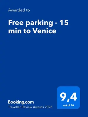 Certificato, attestato, insegna o altro documento esposto da Free parking - 15 min to Venice