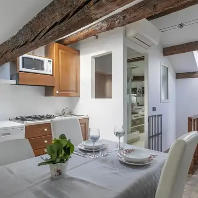 Nice Lovely Attic for 4 person with Wifi - A/C