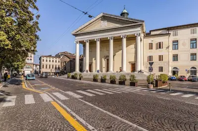 Il quartiere o una zona nella vicinanze dell'appartamento